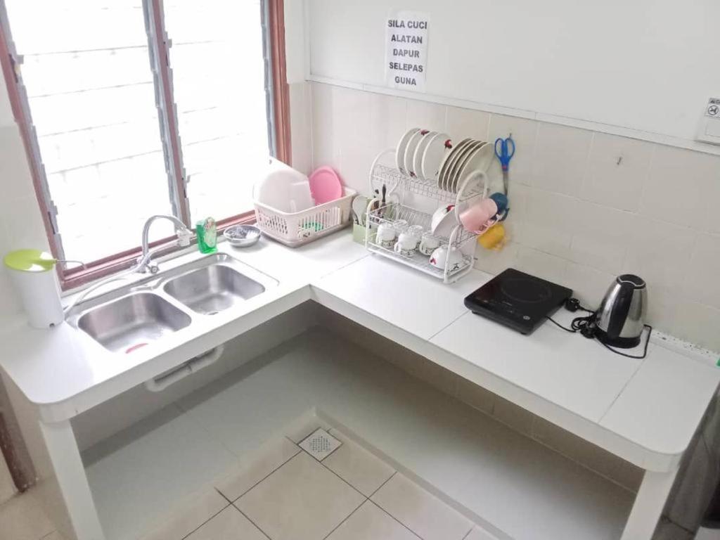 Lily Vacation Home At Cameron Highlands - 12 Pax,Free Wifi W Carporch Tanah Rata Exteriör bild